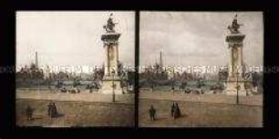 Blick von der Brücke Alexander III. zur Ausstellung, Paris