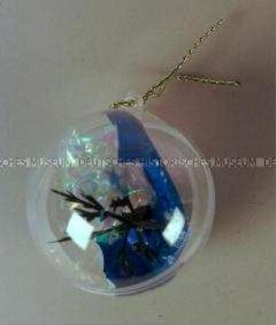 Christbaumschmuck: Kugel mit blauem Kondom