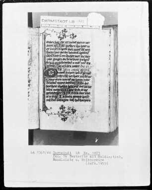 Tagzeiten — Initiale O und Randleiste, Folio 76recto