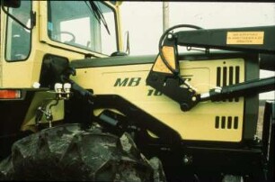 Fotografie: Frontlader, Systemtraktor
