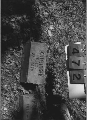 Grabstein 472 [Hahn S. 246 Grab-Nr. 403]