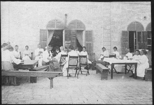 Schwed. Anstalt?? Jerusalem? [American Colony Hotel, Jerusalem]