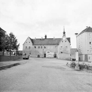 Ehemaliges Rittergut, Altes Schloss
