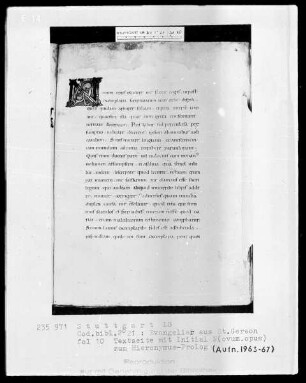 Prachtevangeliar aus Sankt Gereon — Initiale N (ovum opus), Folio 10 recto