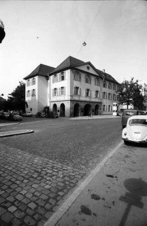 Freiburg i. Br.: Ehemaliges Breisacher Tor mit Basler Versicherungsgesellschaft