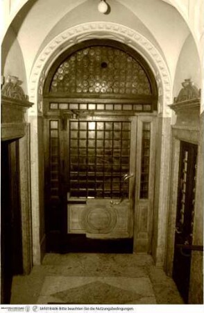 Palazzo Zuccari, Innenräume, Eingangsbereich Via Gregoriana 28 (Raum B 015)