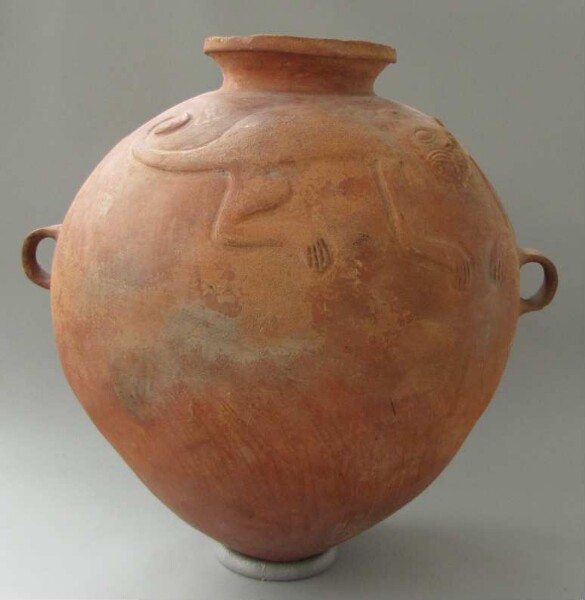 Clay vessel