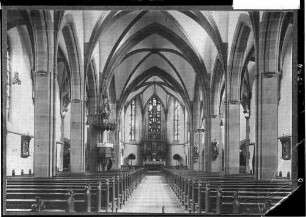 Hettingen Kirche Innenansicht Richtung Altar