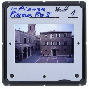 Pienza, Palazzo Vescovile