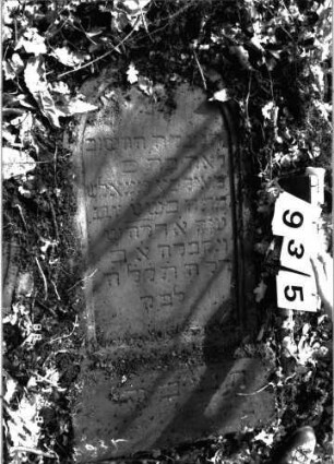 Grabstein 935