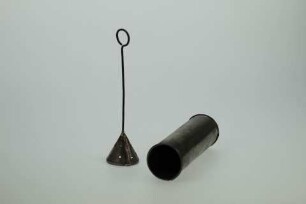 Metallbehälter mit Siebeinsatz