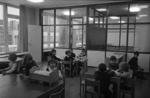 Eröffnung des ersten Kindergartens und Gemeindezentrums im neuen Stadtteil Oberreut durch die evangelische Kirchengemeinde