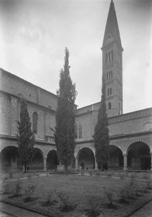 Santa Maria Novella — Chiostro Verde
