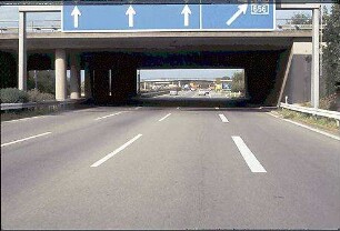 Fahrbahn Ost der B38a (Mannheim-Neckarau Richtung Mannheim-Neuostheim): Brücke von Süden