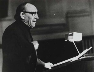 Ernst Busch