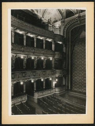 Stadttheater, Krakau: Ansicht Ränge, Proszenium und Bühne