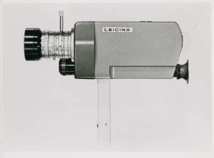 Schmalfilmkamera "Leicina 8 SV"der Ernst Leitz GmbH mit Objektiv "Paris"