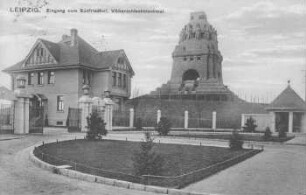 Leipzig: Eingang zum Südfriedhof, Völkerschlachtdenkmal