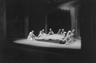 Szenenbilder aus dem Ballett "Gajaneh" von A. Chatschaturjan, Regie Gruber mit E. Vesko u.a., Deutsche Staatsoper Berlin, Premiere 21.10.1955