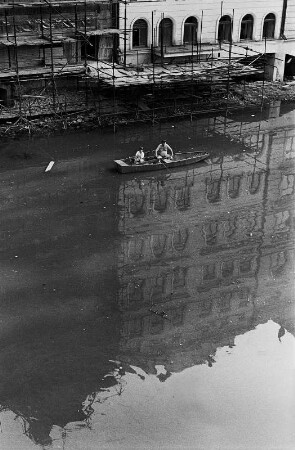 In Prag an der Karlsbrücke