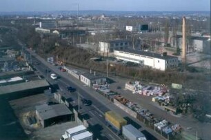 Dresden-Friedrichstadt, Magdeburger Straße. Blick vom Kühlhaus, Weißeritzstraße über Heinz-Steyer-Stadion zum ehem. Schlachthofareal