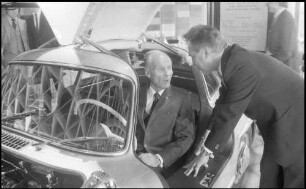 Freiburg: Mercedes Benz, Oberbürgermeister Keidel im Mercedes 300 SL