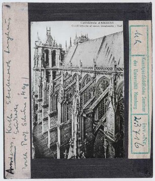 Amiens: Kathedrale, Strebewerk Langhaus