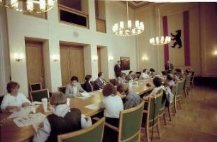 Berlin: Polizeifunkstelle Berlin; Pressekonferenz