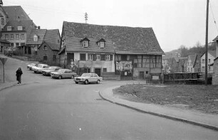 Diskussion um den Abbruch des Hauses "König" Am Wetterbach 38 in Grünwettersbach im Zusammenhang mit dem Ausbau der Ortsdurchfahrt