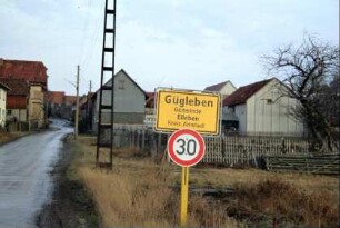 Ortseingang; Ortsschild, Gebäude