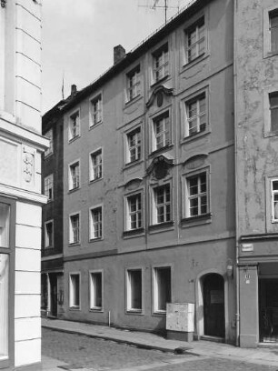 Bautzen, Kornstraße 2. Wohnhaus (um 1730). Straßenansicht von Südwest