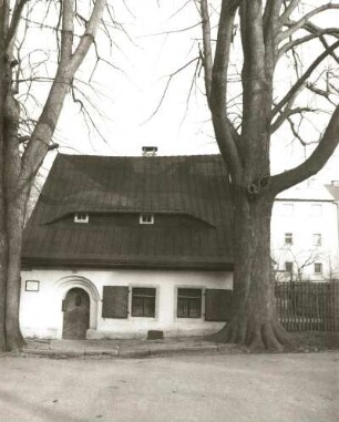 Marienberg, Bergstraße 14. Wohnhaus (sogenanntes Lindenhäuschen; 1501/1600). Straßenfront
