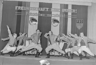Ensemble für sorbische Volkskunst in Knappenrode : Tanzgruppe des Staatlichen Ensembles für sorbische Volkskultur