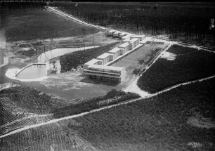 Bernau bei Berlin, Bundesschule des Allgemeinen Deutschen Gewerkschaftsbundes ("Bauhaus")