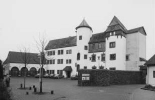 Schloss Mengerskirchen; Mengerskirchen, Schloßstraße 3, Schloßstraße