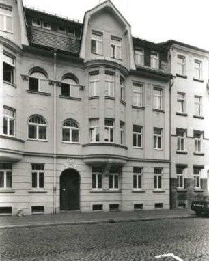 Wurzen. Wohnhaus, Hermann-Ilgen-Straße 1 (um 1910). Straßenansicht