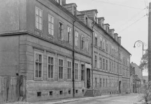 Lehrerbildung-Ausstellung Kleinwelka : Kleinwelka. Sorbisches Institut für Lehrerbildung. Straßenansicht