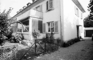 Freiburg: Hansjakobstraße, Ölheizofen im Keller, Haus, in dem er sich befindet