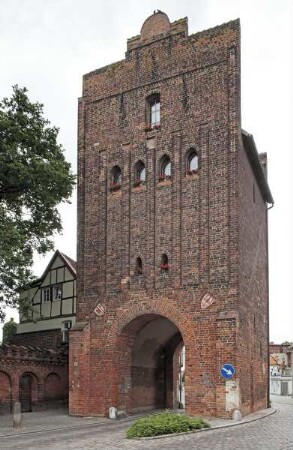 Neuperver Torturm