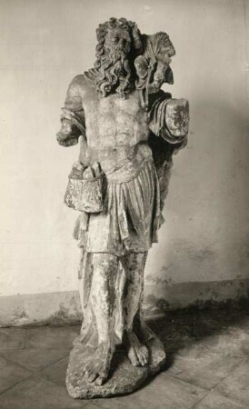 Der heilige Christophorus : Figur des Heiligen Chrostophorus, ehemaliger Kanzelträger, Stein, 17. Jh.