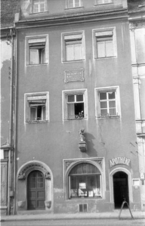Pirna, Am Markt 17. Apotheke (Löwenapotheke)