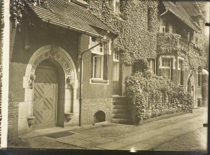 Altona. Nyegaard-Stift an der Allee