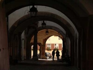 Durchgang unter dem Rathaus