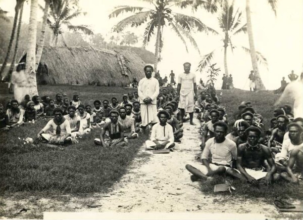 "Examen scolaire du jour. Molot, Port Hunter".