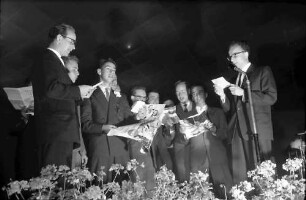 9. Tagung 1959 Physiker; Studentenabend Stadthalle Lindau: Freiburger Studentenchor
