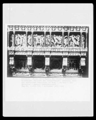 Reliefs der Sängerkanzel (ehemals über der südlichen Sakristei im Dom)