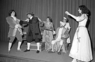 Dritte Aufführung des Mundarttheaters "Brigande-Bühn" mit dem Volksstück "Luder, Lumbe und Latsche" in der Festhalle Durlach