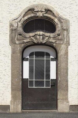 Seiteneingang Badehaus 4