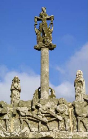 Frankreich. Bretagne. Finistere. Calvaire de Tronoen. Ältester Kalvarienberg der Bretagne