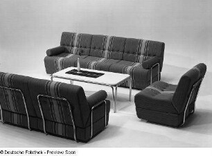 Couchtisch : Sitzgruppe (ausklappbar) mit Couchtisch (1973)